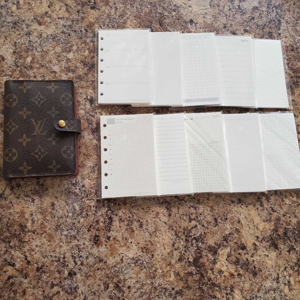 Authentic Louis Vuitton PM small ring Agenda